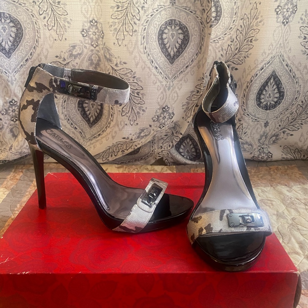 Carlos by Carlos Santana size 8.5 heels